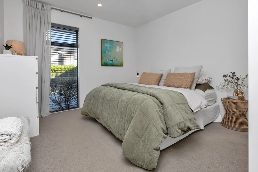 Photos of 10 Sumner Place