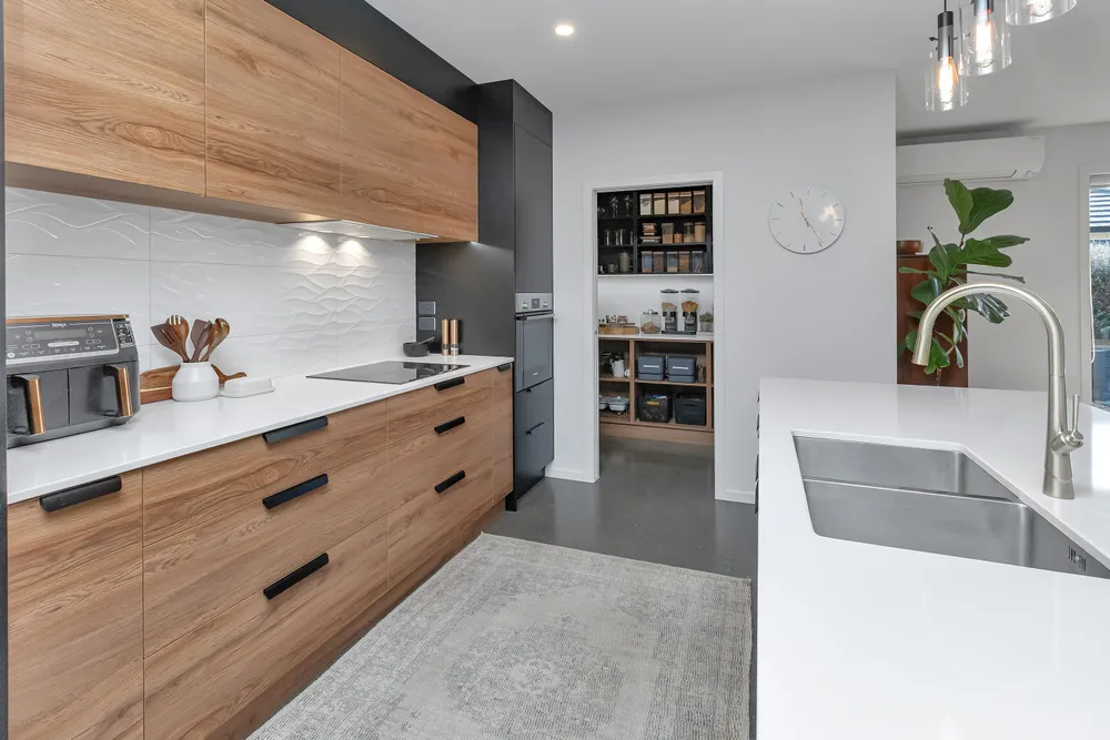 Photos of 10 Sumner Place