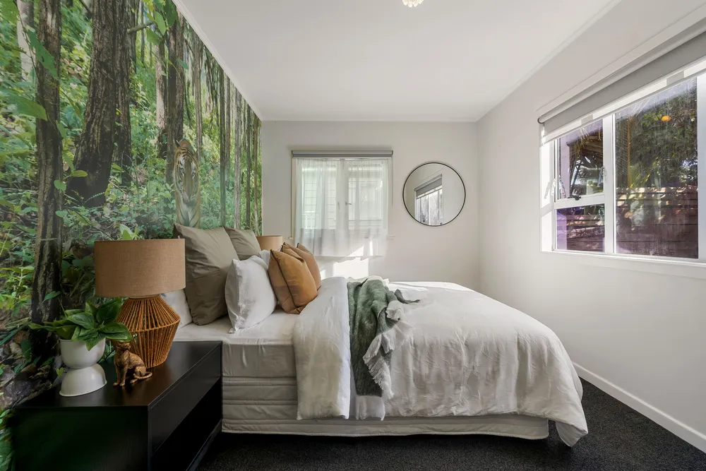Photos of 86 Lancaster Road