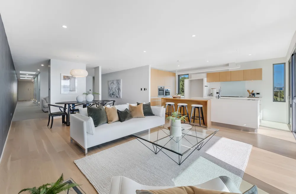 Photos of 2/42 Bramley Drive