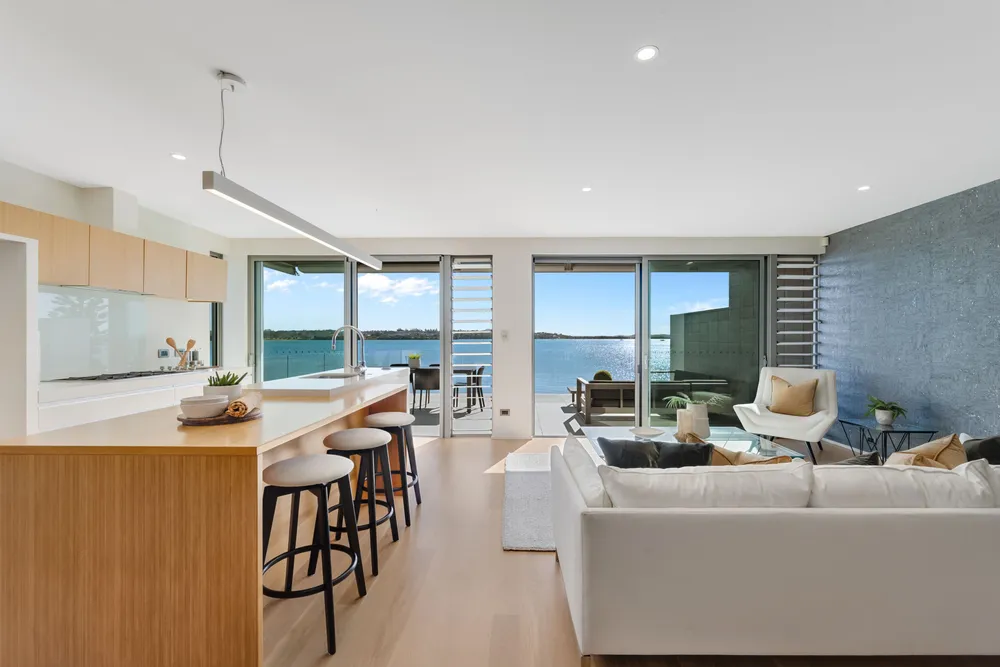 Photos of 2/42 Bramley Drive