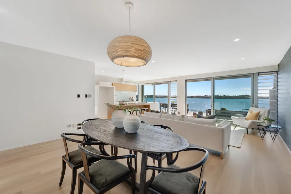 Photos of 2/42 Bramley Drive