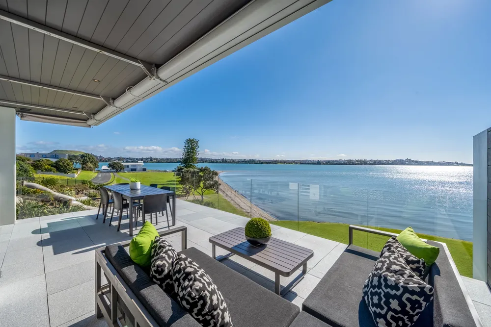 Photos of 2/42 Bramley Drive