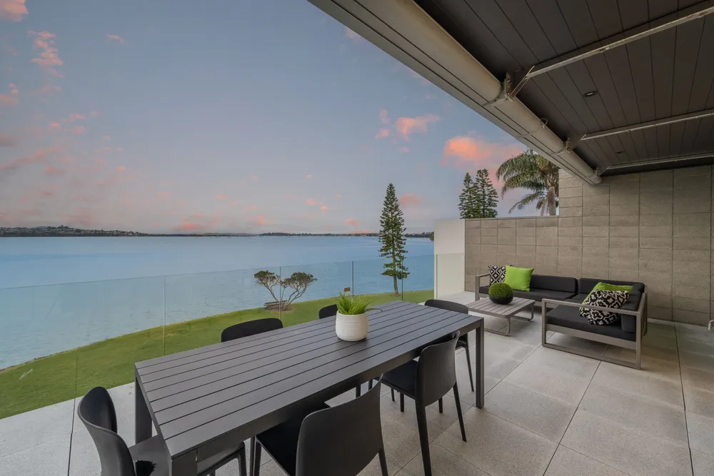 Photos of 2/42 Bramley Drive