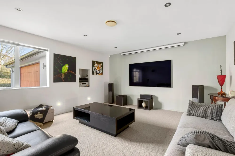 Photos of 7 Beckside Close