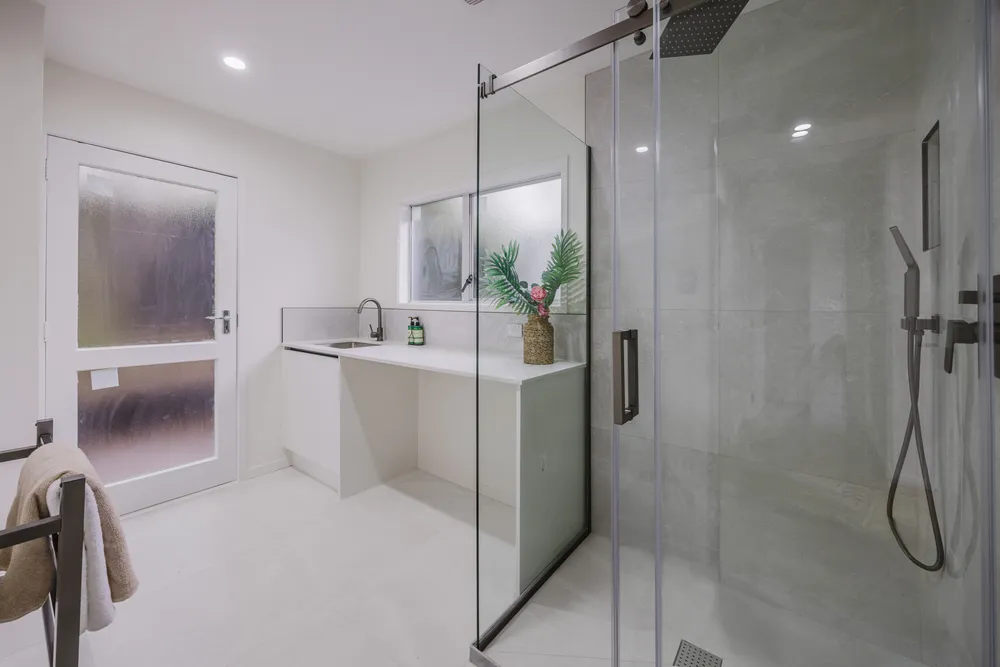 Photos of 1/8 Matiere Road