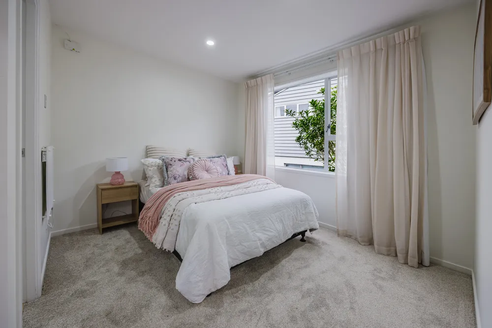 Photos of 1/8 Matiere Road