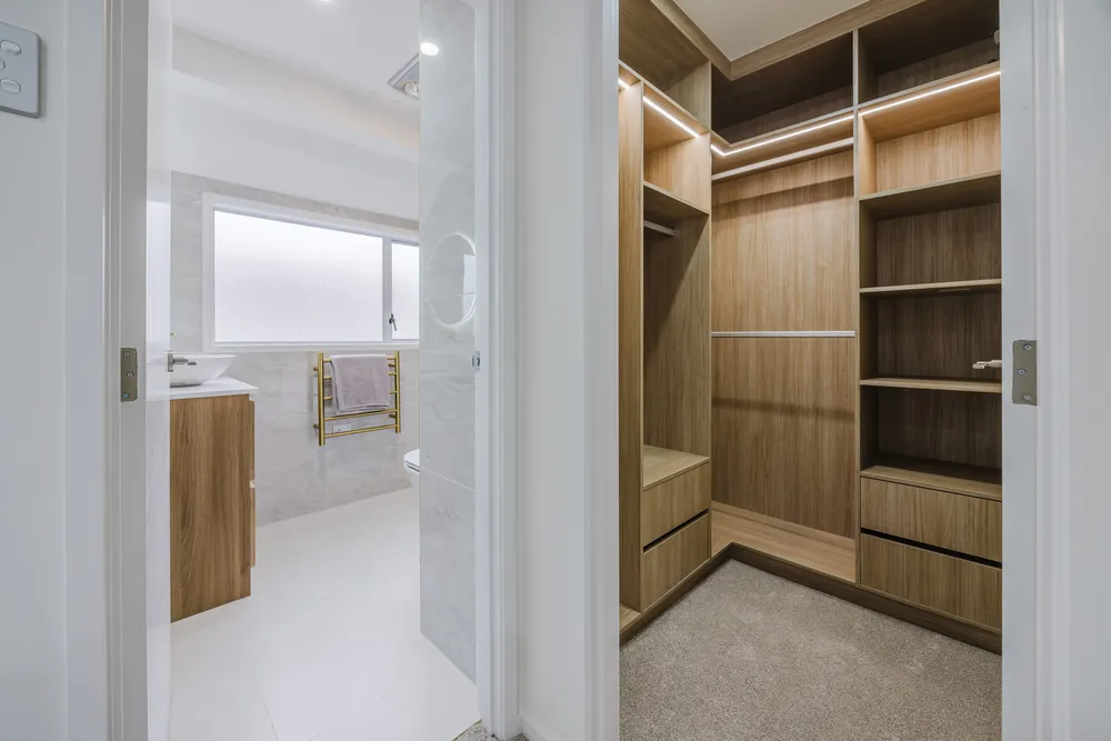Photos of 1/8 Matiere Road