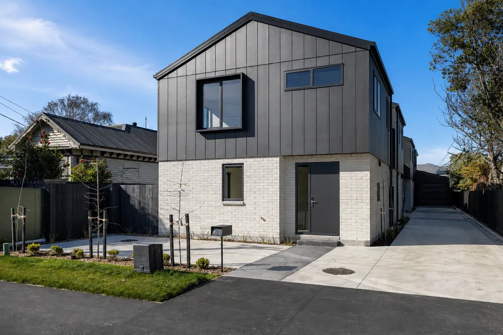 Photos of 55 Plynlimon Road