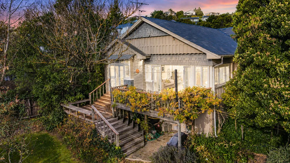 Photos of 119 Hackthorne Road