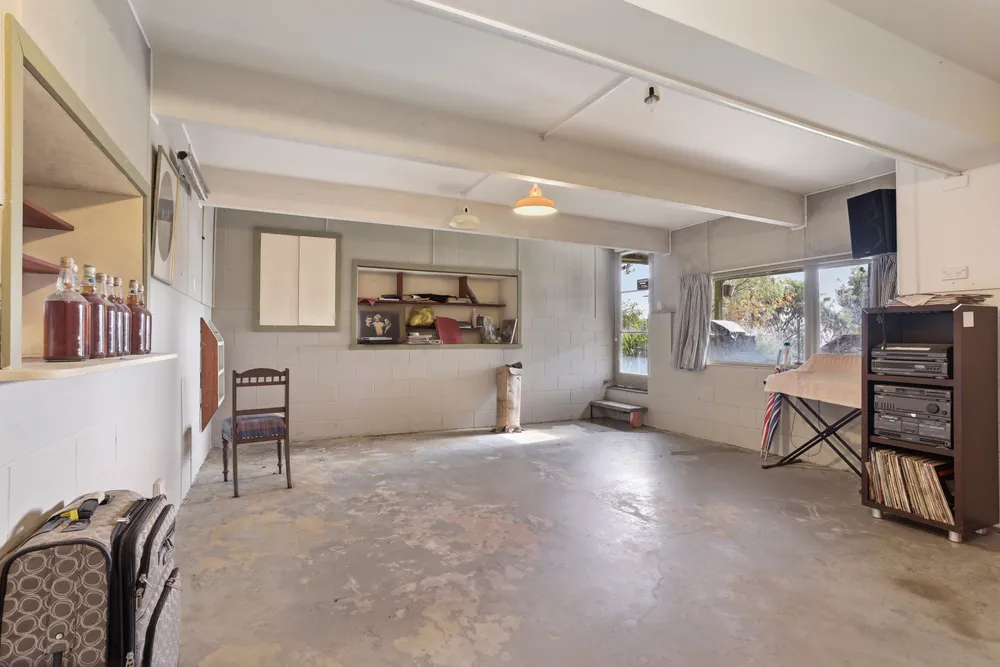 Photos of 119 Hackthorne Road