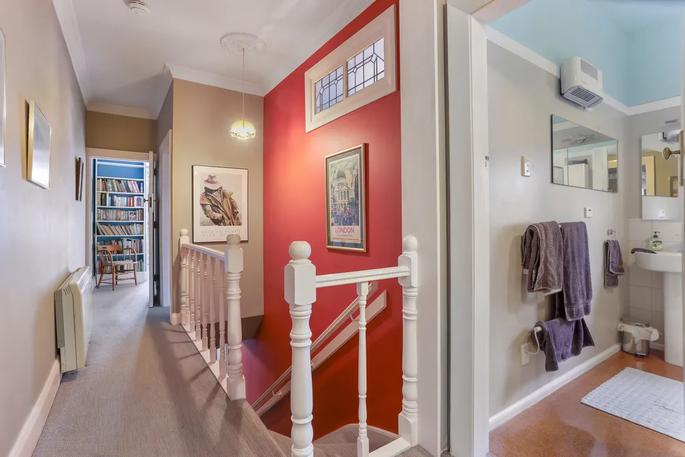 Photos of 119 Hackthorne Road