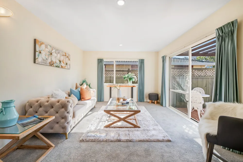 Photos of 2/16 Moenui Avenue