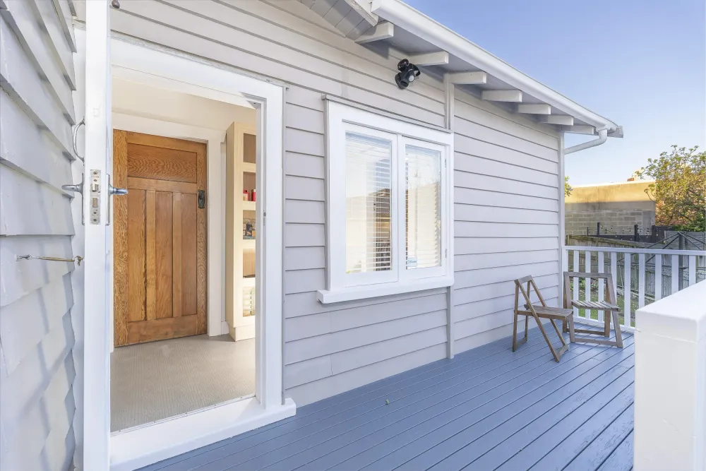 Photos of 8 Barrington Road