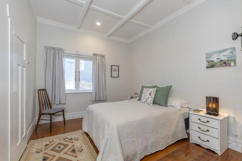 Photos of 8 Barrington Road