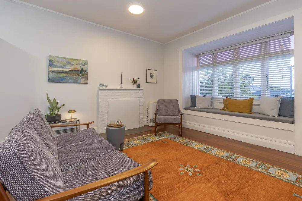 Photos of 8 Barrington Road