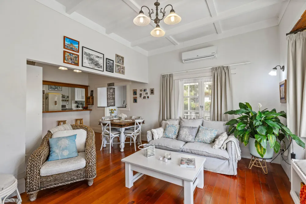 Photos of 225 Hibiscus Coast Highway