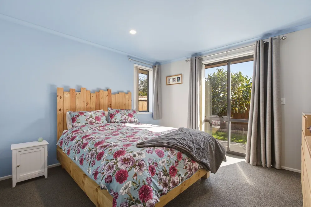 Photos of 11 Reefton Place