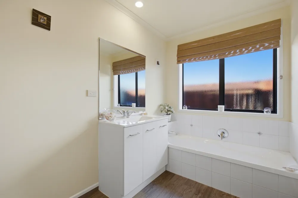 Photos of 11 Reefton Place
