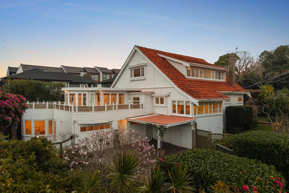 Photos of 249 Campbell Road