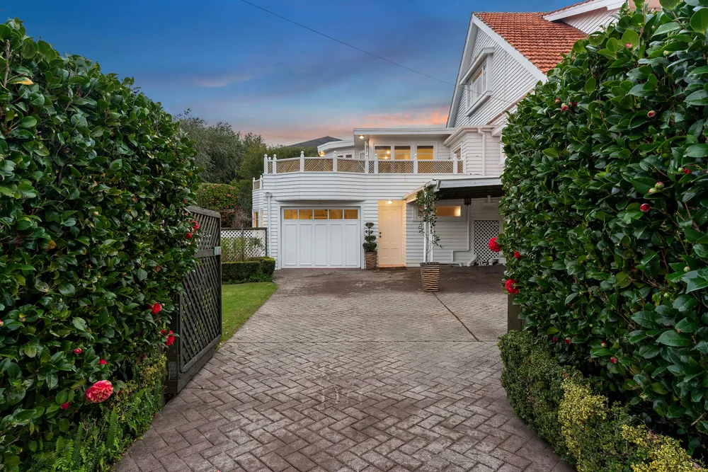 Photos of 249 Campbell Road
