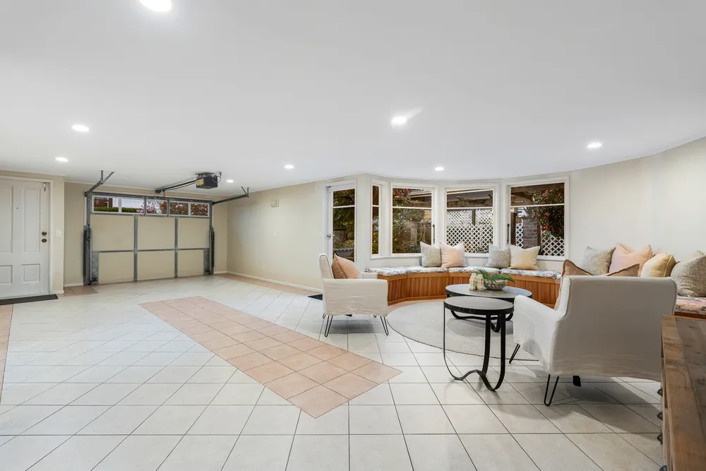 Photos of 249 Campbell Road