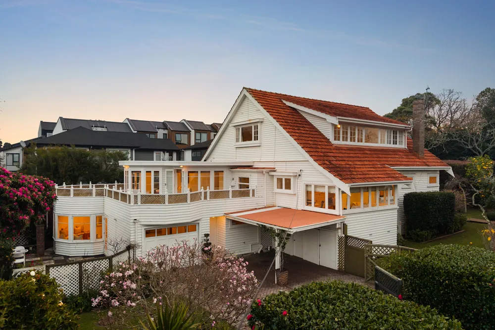 Photos of 249 Campbell Road