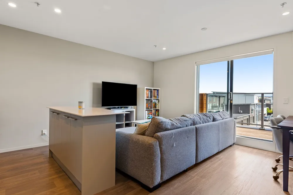 Photos of 205c/160 Hobsonville Point Road