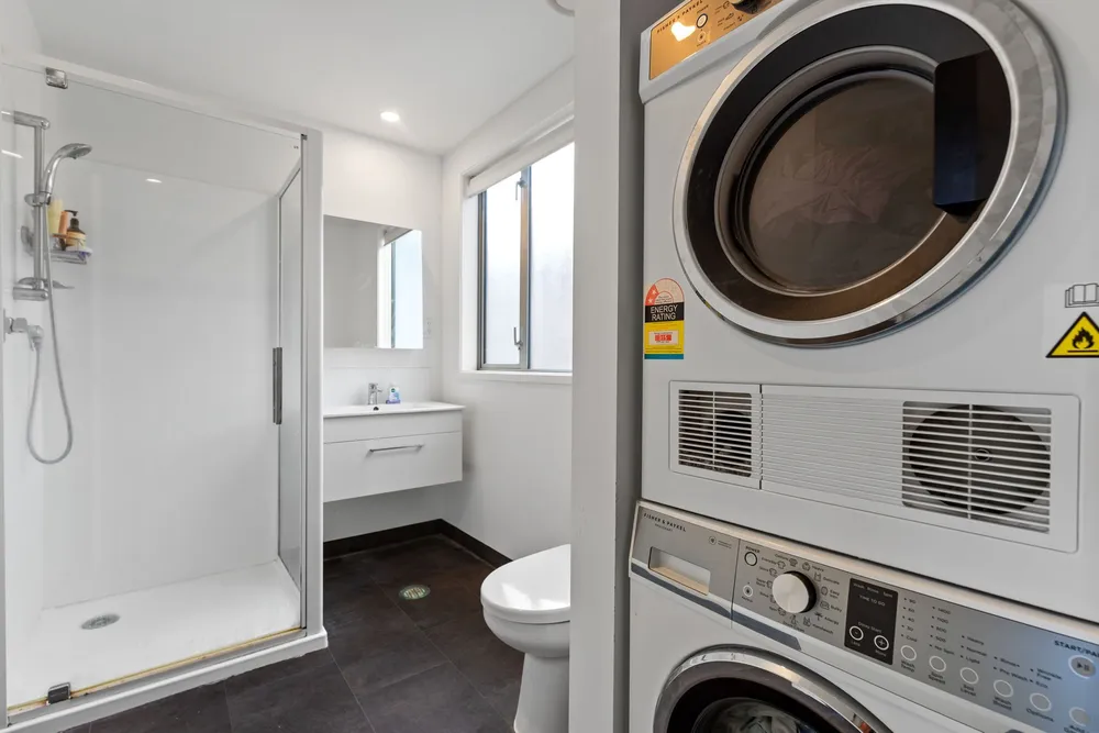 Photos of 205c/160 Hobsonville Point Road
