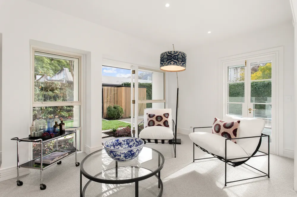 Photos of 17 Allister Avenue