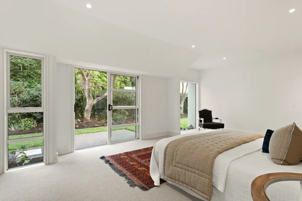 Photos of 17 Allister Avenue