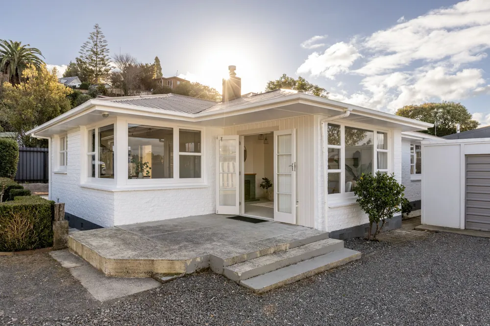 Photos of 181 Bellevue Road