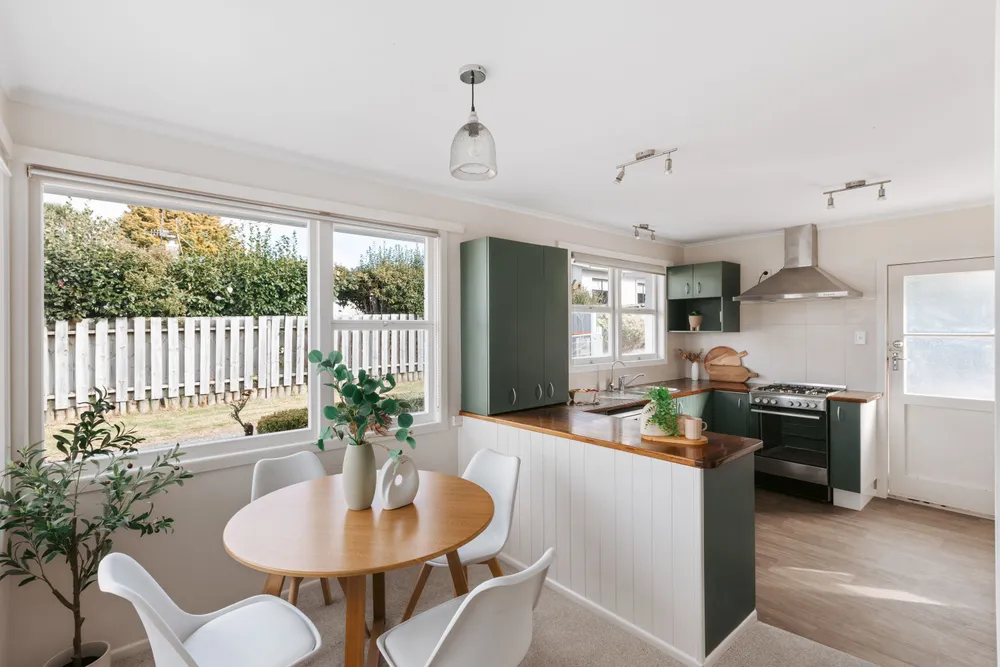 Photos of 181 Bellevue Road