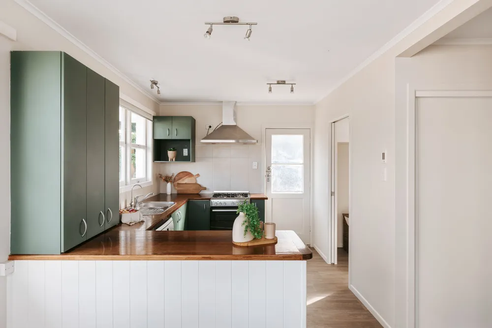 Photos of 181 Bellevue Road