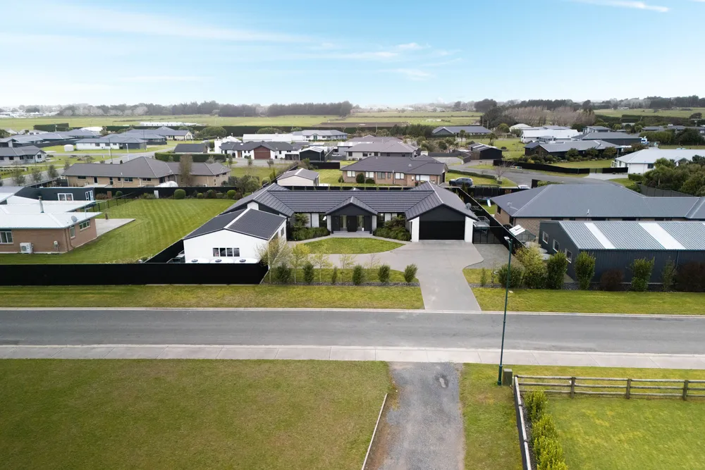 Photos of 9 Pegasus Place