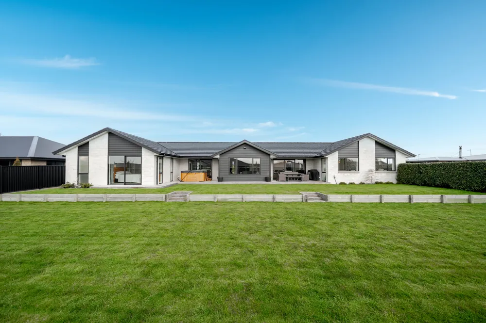 Photos of 9 Pegasus Place