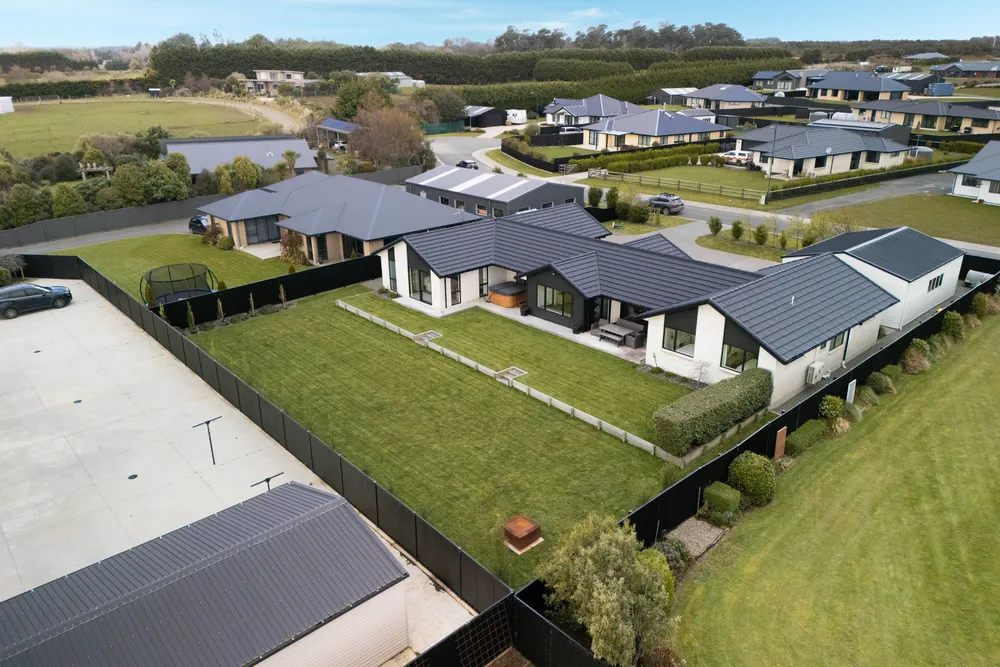 Photos of 9 Pegasus Place
