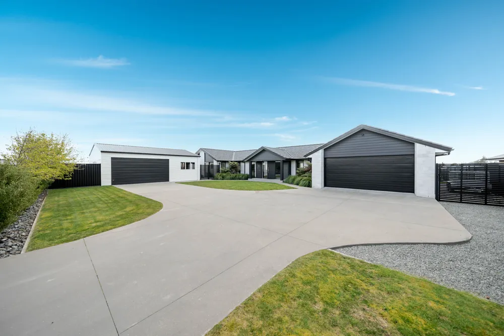 Photos of 9 Pegasus Place