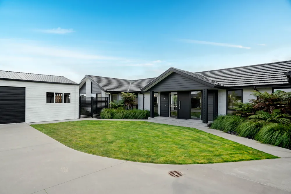 Photos of 9 Pegasus Place