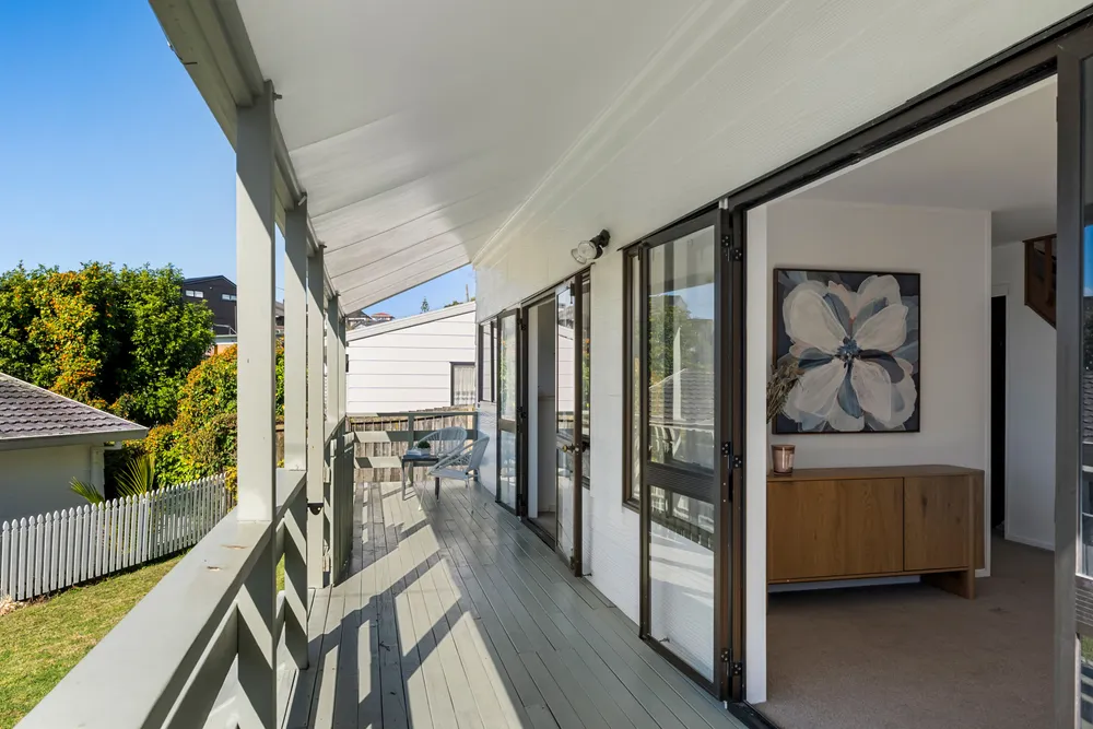 Photos of 2/491 Glenfield Road