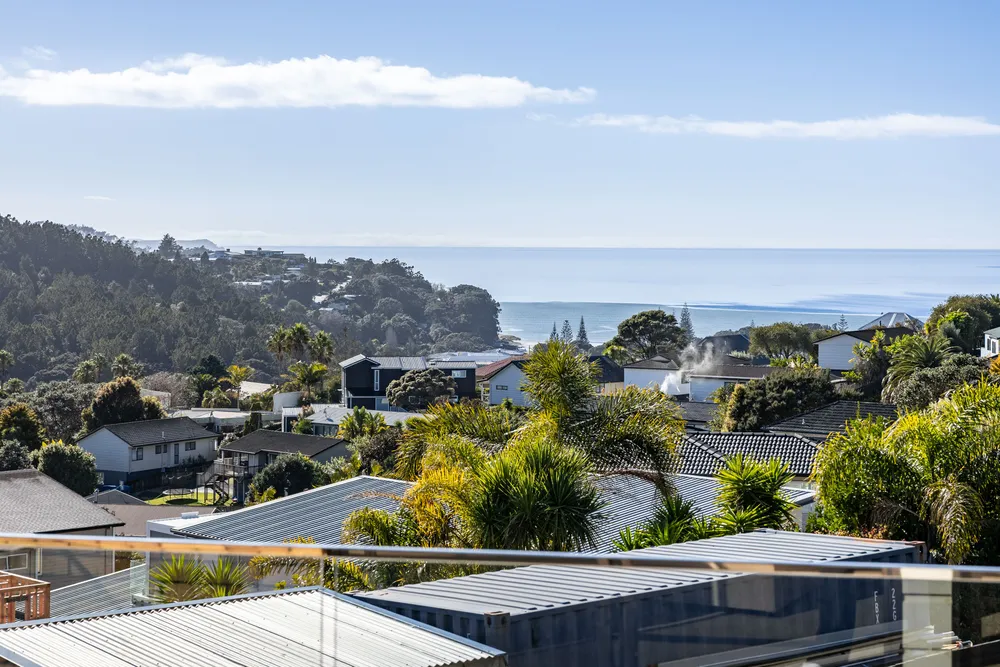 Photos of 137 West Hoe Heights