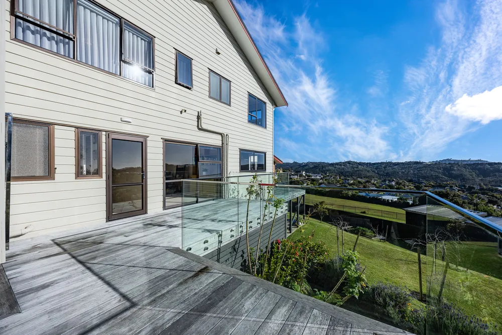 Photos of 137 West Hoe Heights