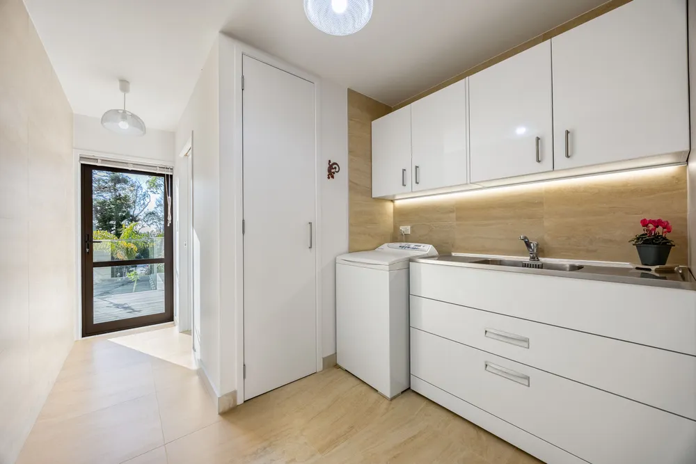 Photos of 137 West Hoe Heights