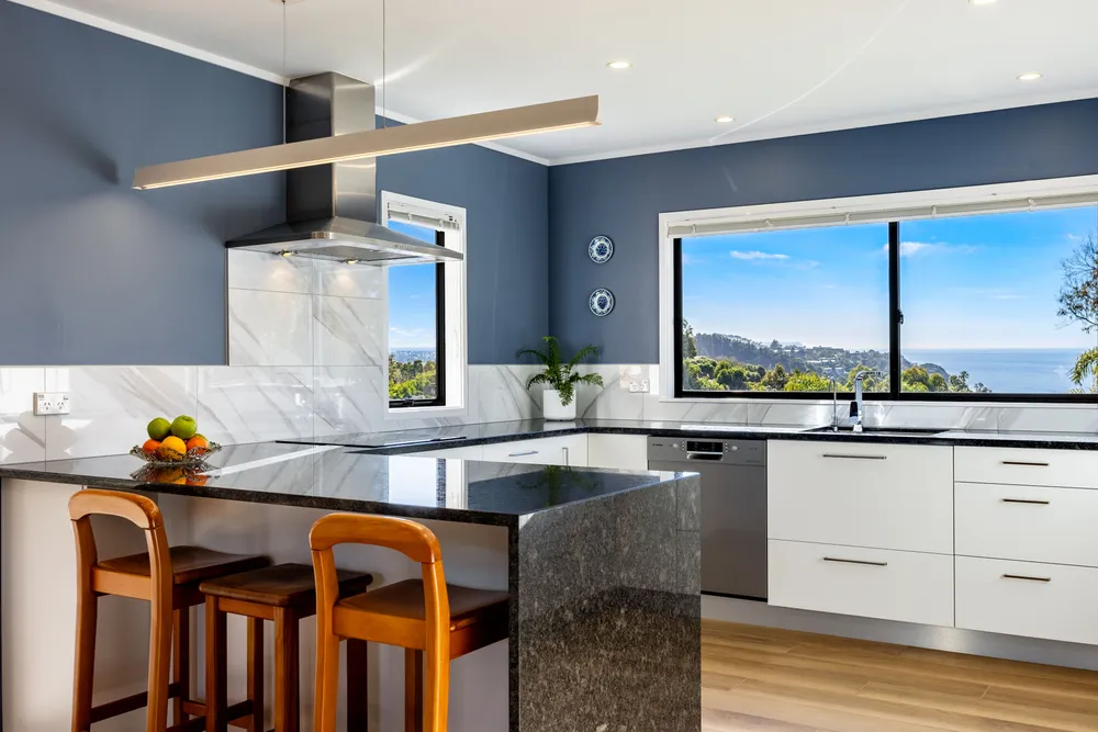 Photos of 137 West Hoe Heights