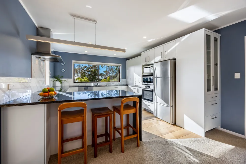 Photos of 137 West Hoe Heights