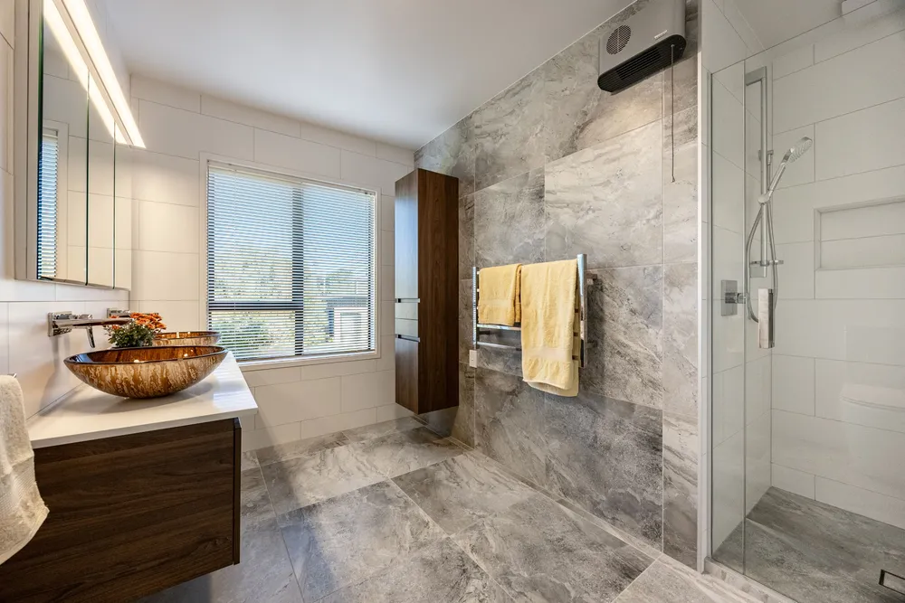 Photos of 137 West Hoe Heights