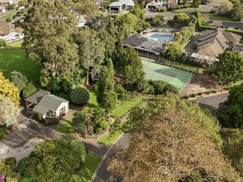 Photos of 39 Jarrah Park Drive