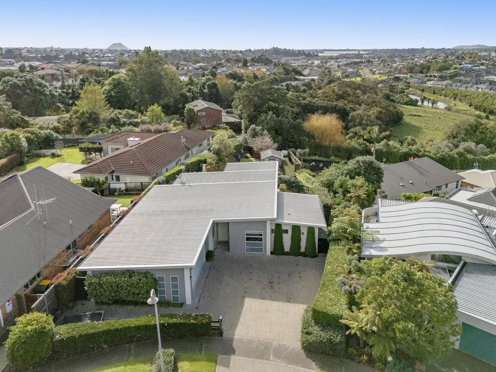Photos of 39 Jarrah Park Drive
