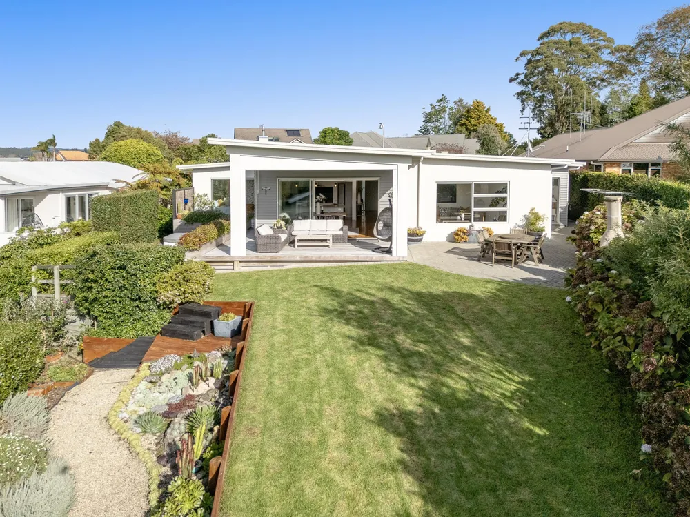 Photos of 39 Jarrah Park Drive