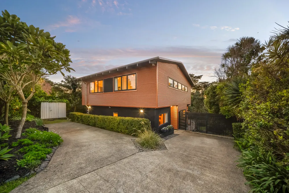 Photos of 39 Arran Road